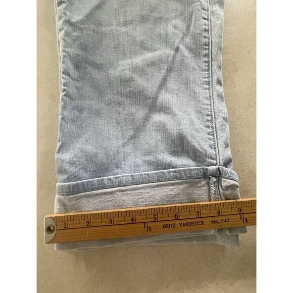 Chicos Platinum Womens Size 2 Crop Jeans Light Wash Embroidered Pockets Stretch - Picture 12 of 12